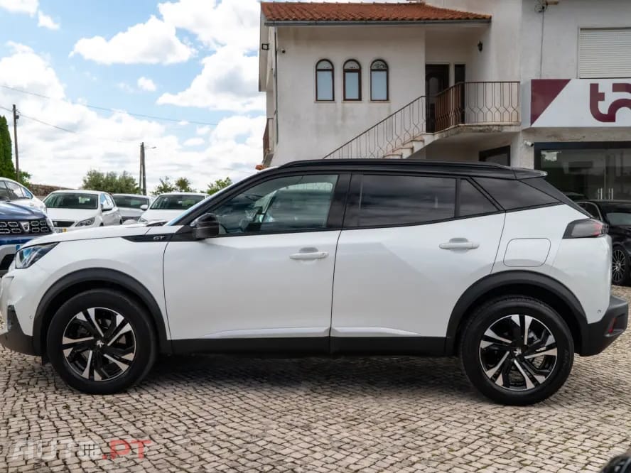 Peugeot 2008 1.5 BlueHDi GT EAT8