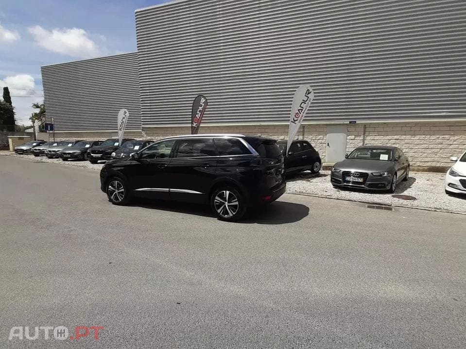 Peugeot 5008 1.5 BlueHDi Allure Pack