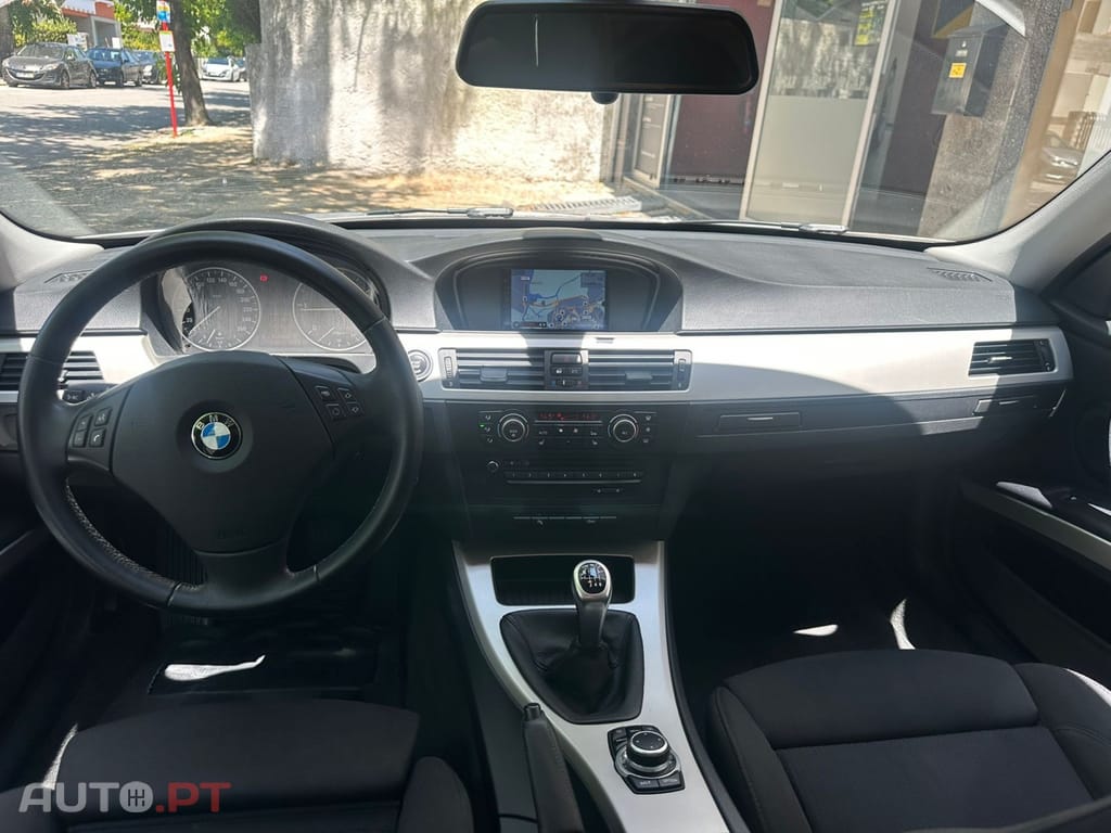 BMW 320 d Touring EfficientDynamics