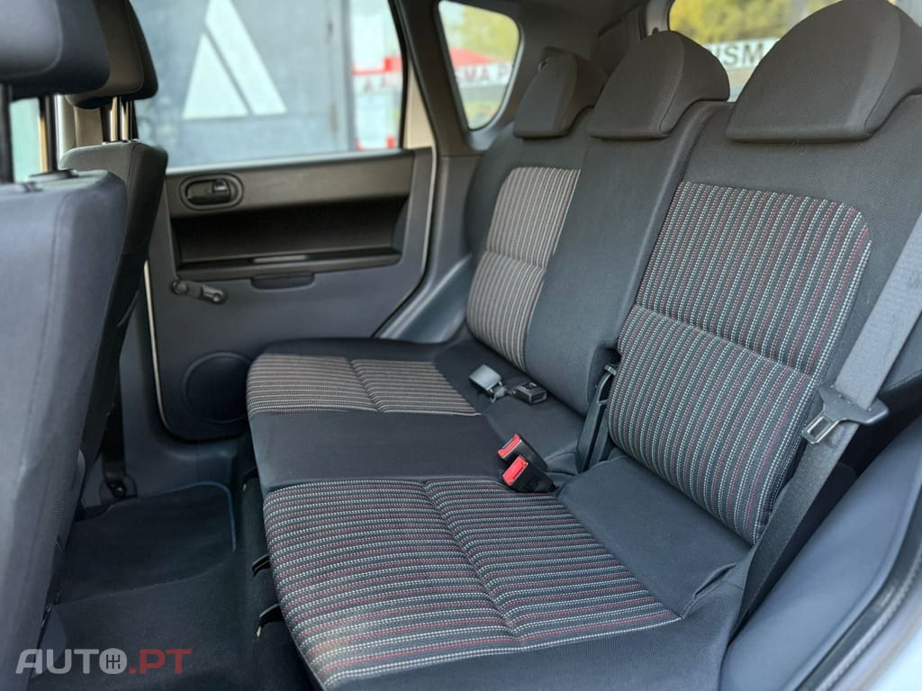 Mitsubishi Colt Z30