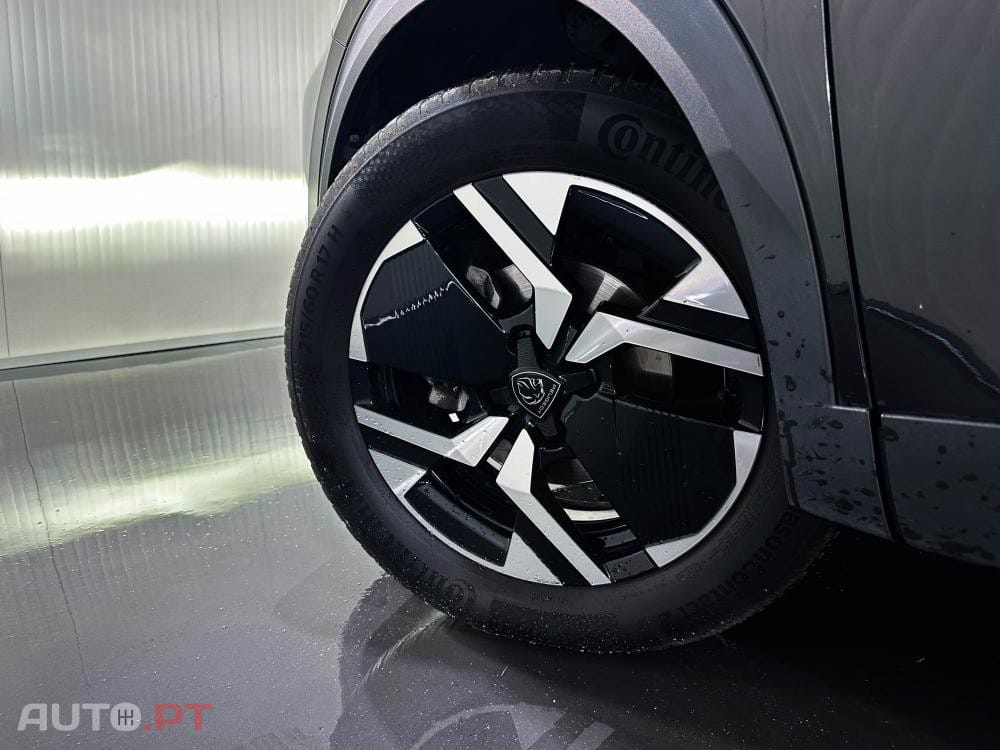 Peugeot 2008 1.2 PureTech Allure EAT8