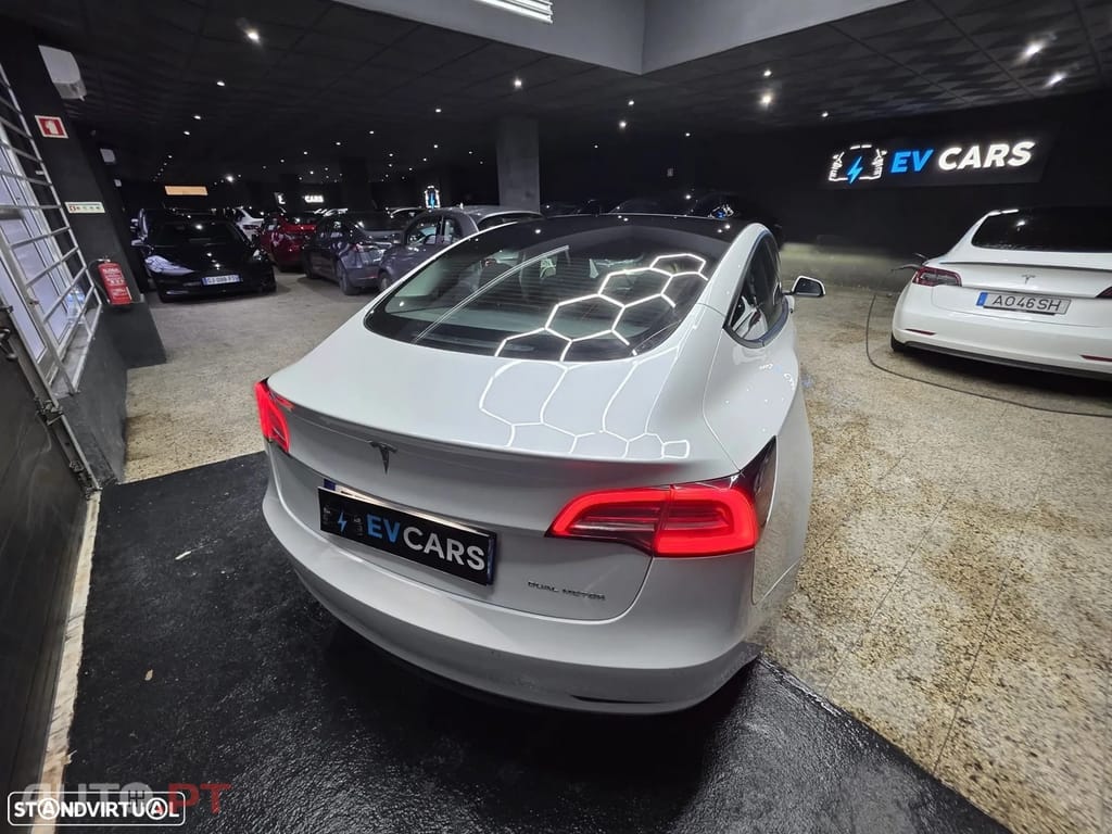 Tesla Model 3 Long Range AWD Dual Motor