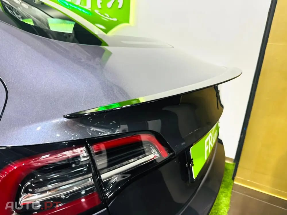 Tesla Model 3 Standard RWD Plus