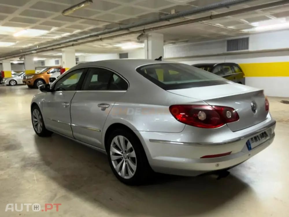 Volkswagen Passat CC 2.0 TDi