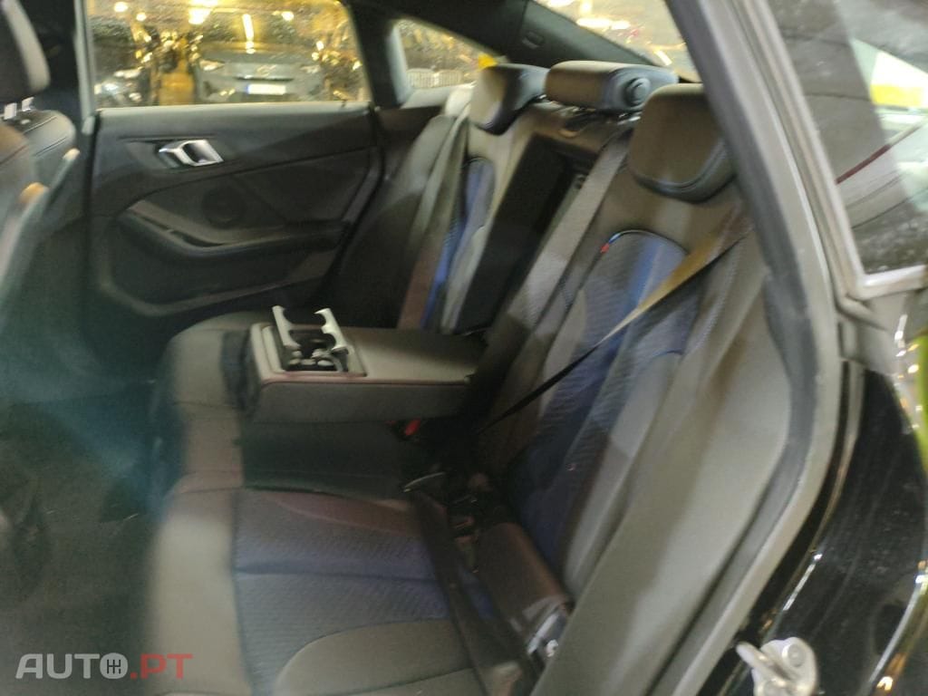 BMW 216 d Pack Desportivo M