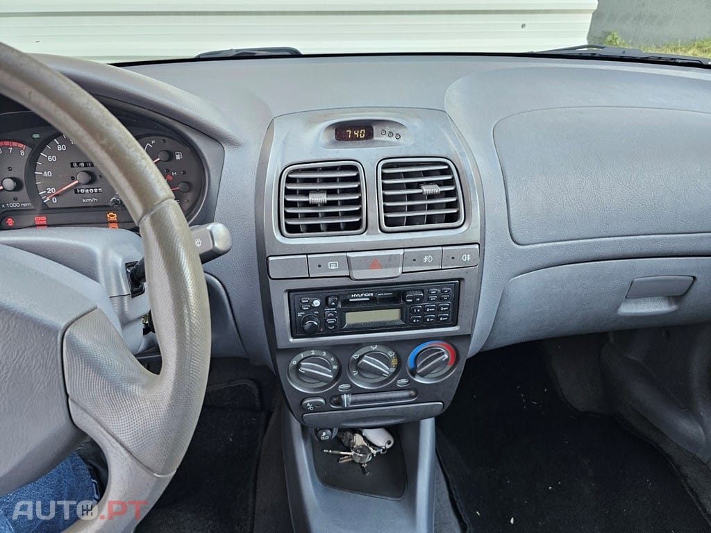 Hyundai Accent 1.3 Confort