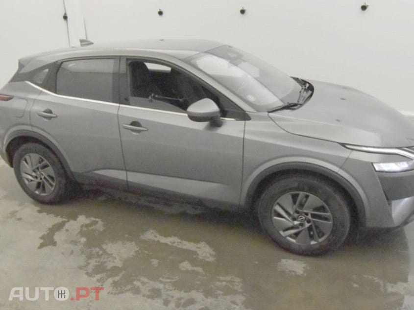 Nissan Qashqai 1.3 Mild Hybrid Business