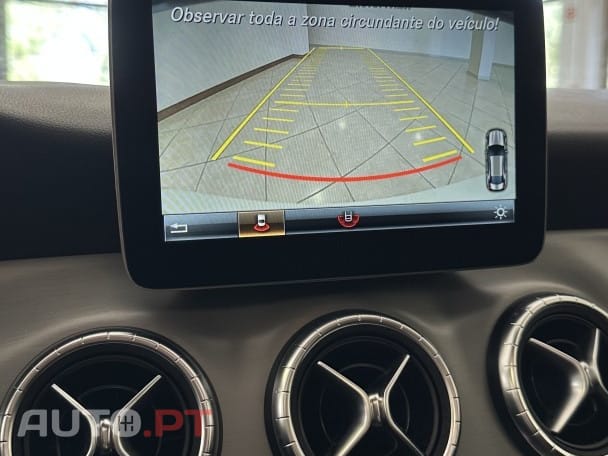 Mercedes-Benz CLA 180 AMG line