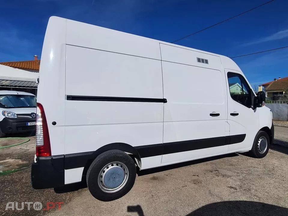 Renault Master Master 2.3 dci L2H2 hka 3.3t Caixa Automática 