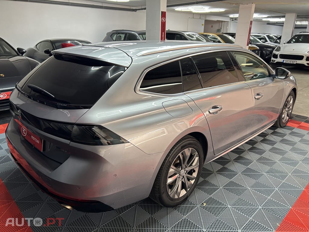 Peugeot 508 SW 1.6 Hybrid Allure Pack e-EAT8
