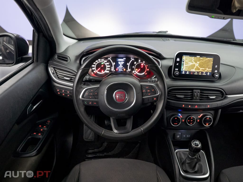 Fiat Tipo 1.3 M-Jet Lounge