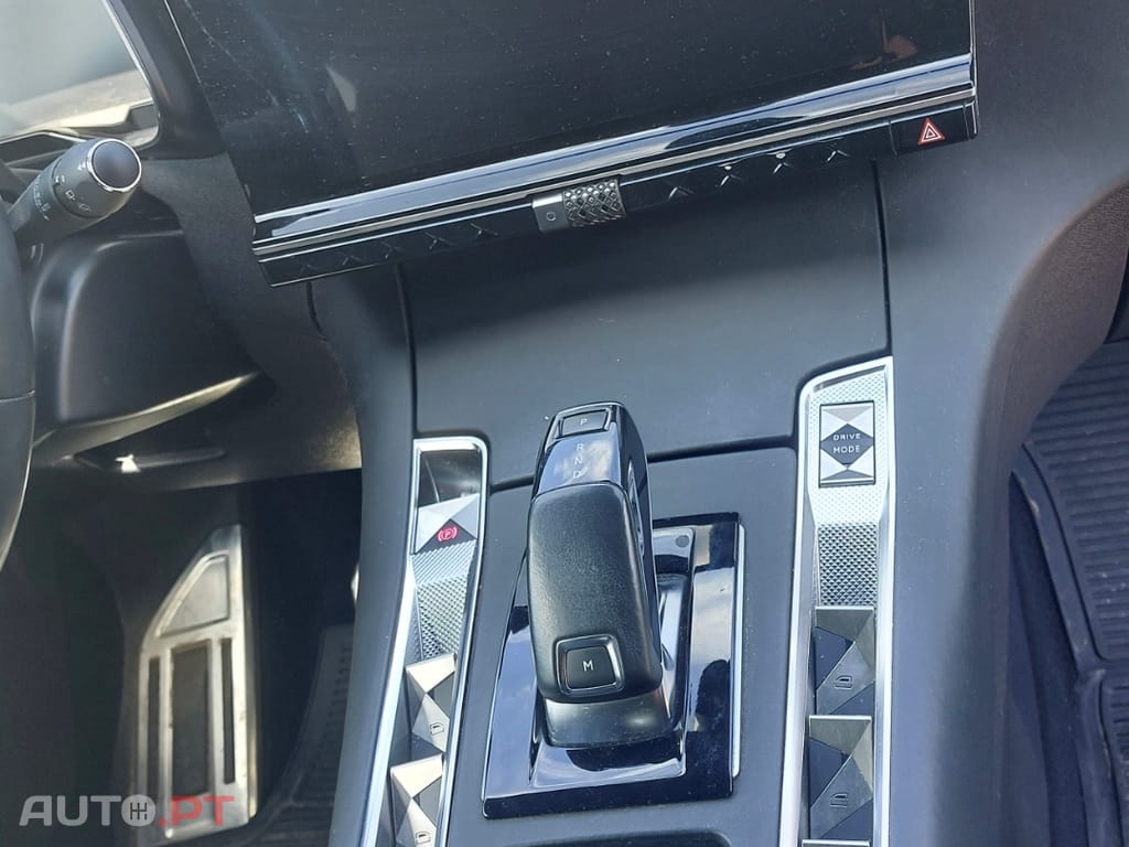 DS DS7 Crossback BlueHDi LA Premiere 2.0 180CV c/novo