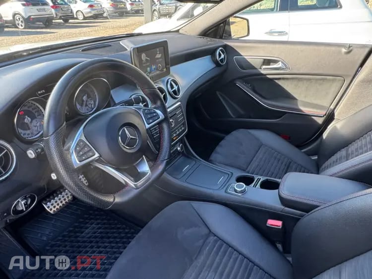 Mercedes-Benz CLA 220 (CDI) d 7G-DCT AMG Line