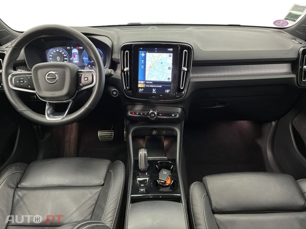Volvo XC40 T5 Recharge R-Design DCT7