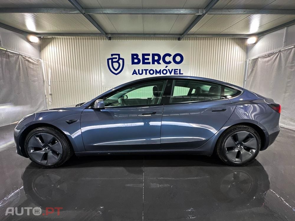 Tesla Model 3 Long Range AWD Dual Motor