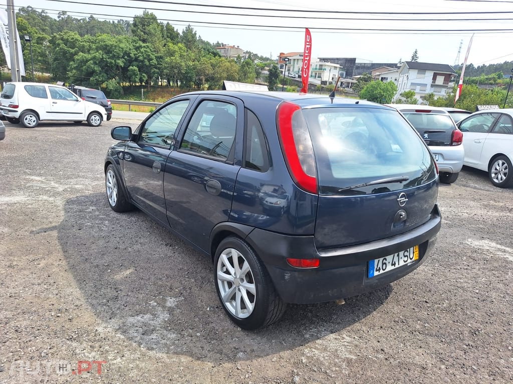Opel Corsa 1.7 DTi 16V Confort
