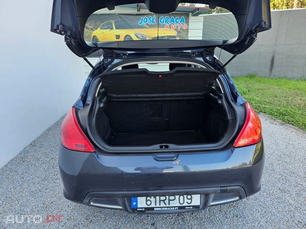 Peugeot 308 1.6 HDi Executive