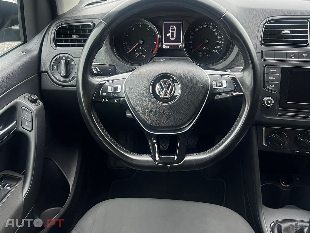 Volkswagen Polo 1.0 Confortline