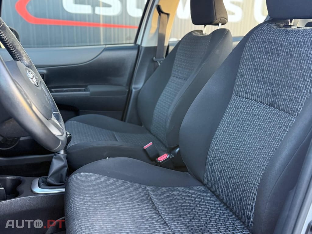 Toyota Yaris 1.0 VVT-i Comfort