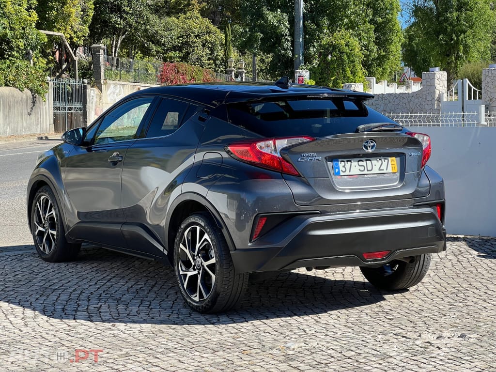 Toyota C-HR 1.8 HSD Exclusive