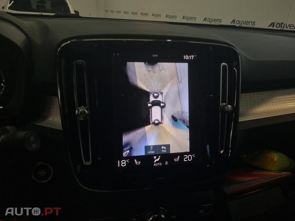 Volvo XC40 1.5 T5 PHEV Plus Dark