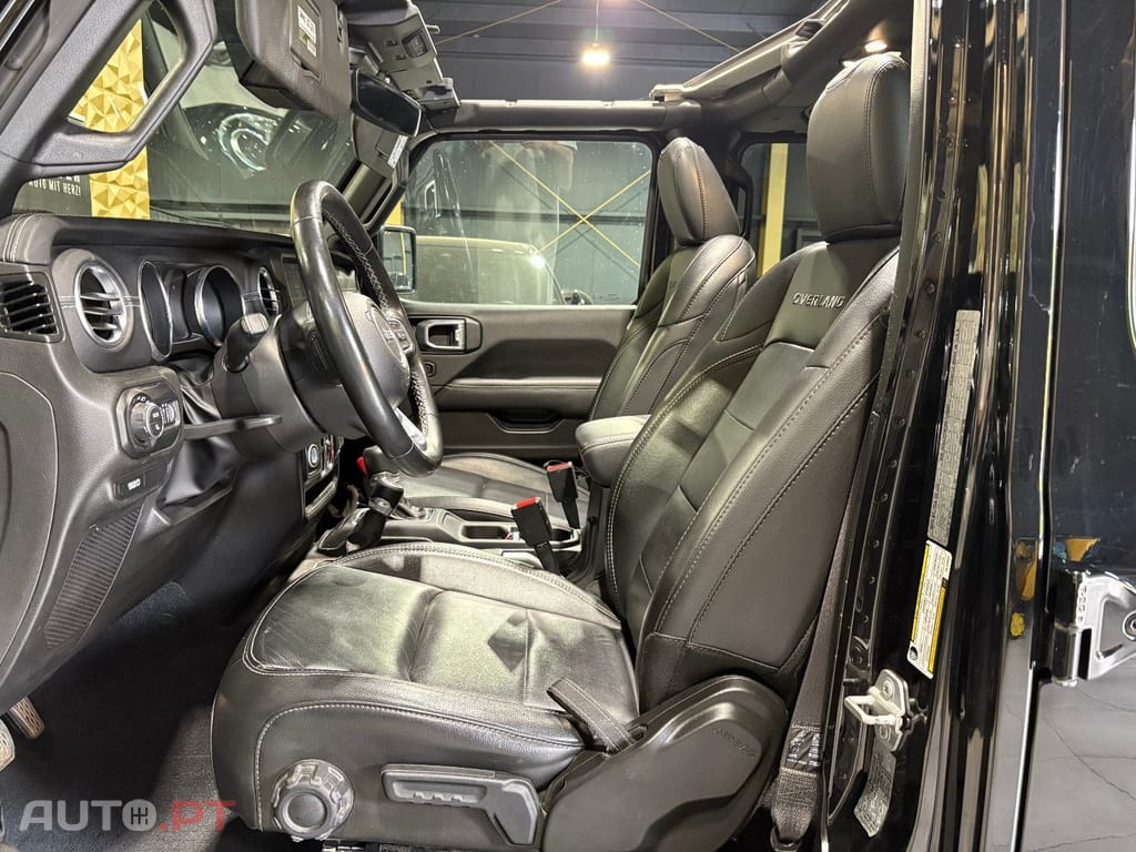 Jeep Gladiator 3.0 CRD Overland AT8