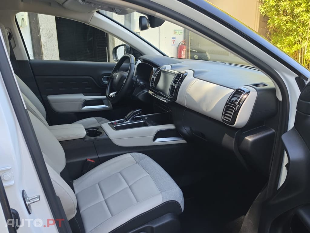 Citroen C5 Aircross 1.2 PureTech Shine Pack EAT8