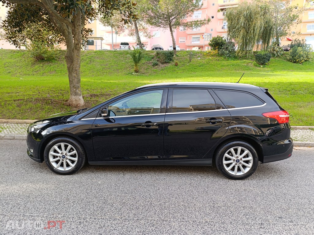 Ford Focus SW Titanium