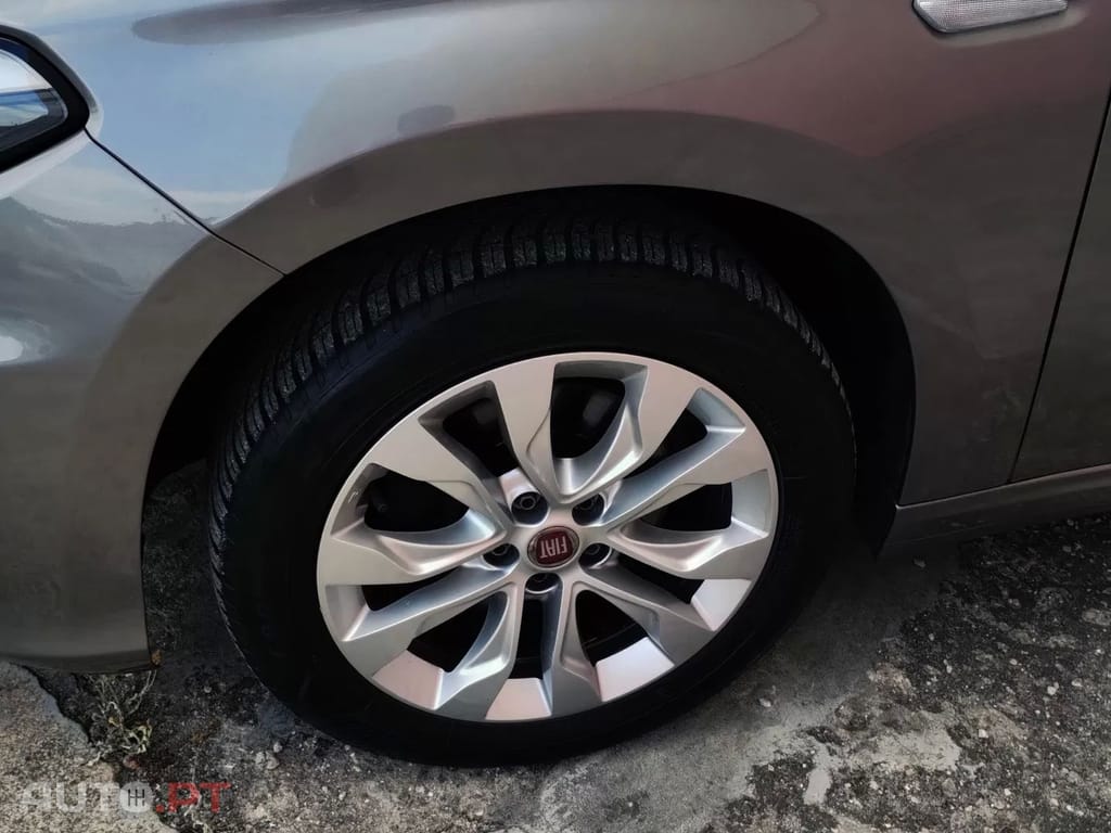 Fiat Tipo 1.3 M-Jet Lounge