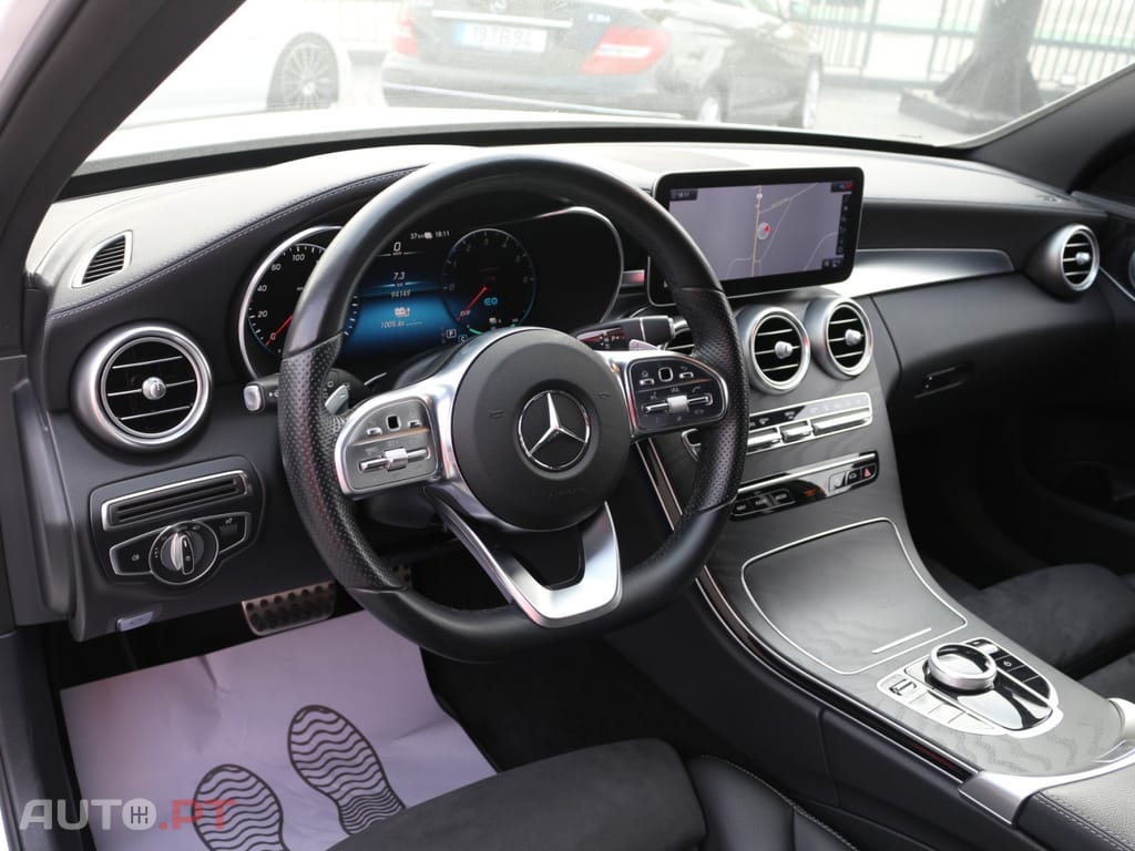Mercedes-Benz C 300 de AMG Line