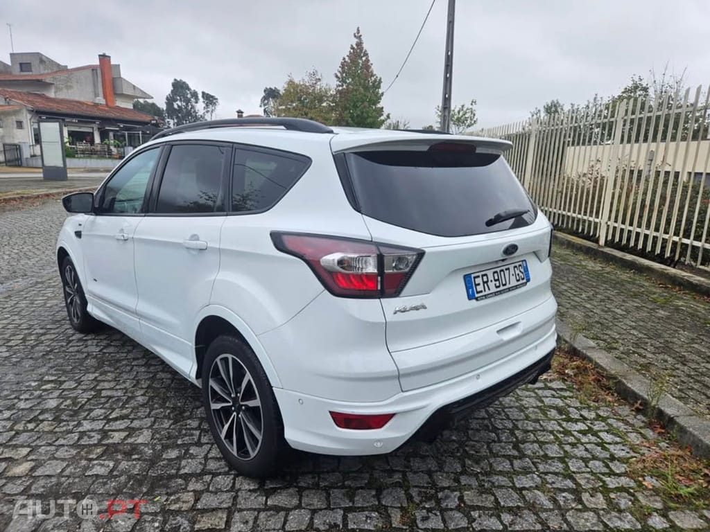 Ford Kuga St line
