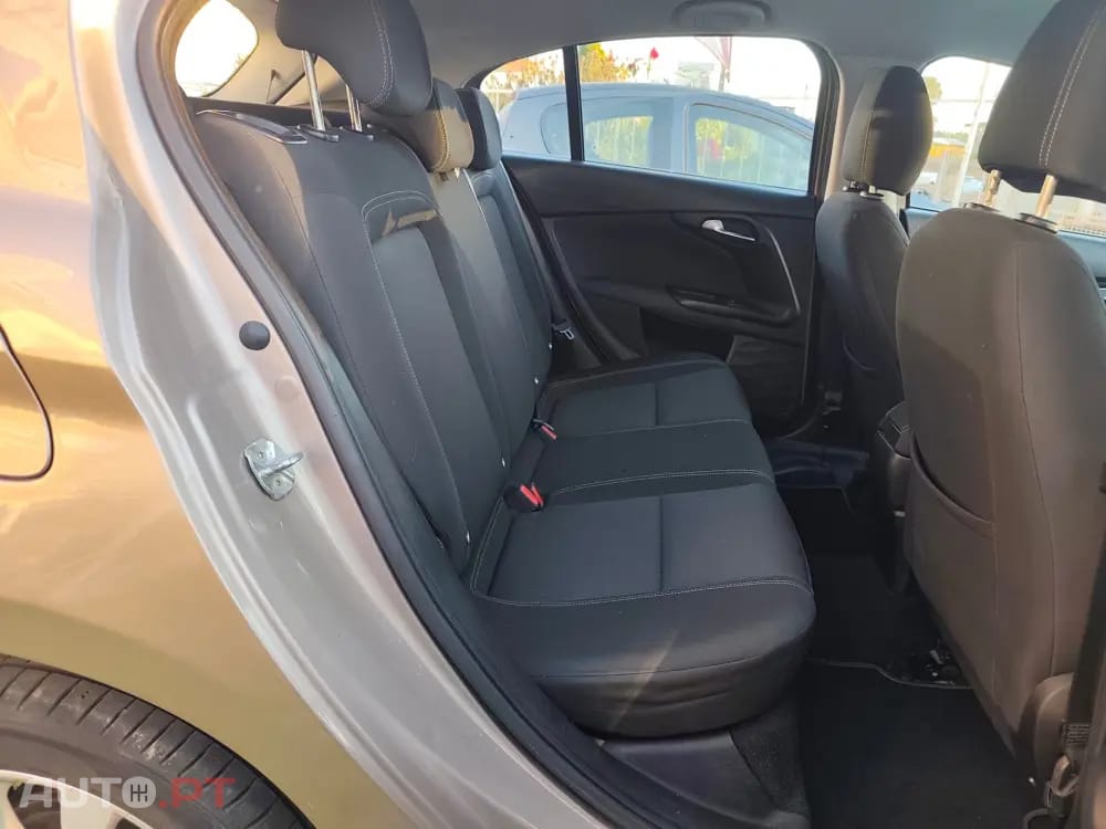 Fiat Tipo 1.3 M-Jet Easy