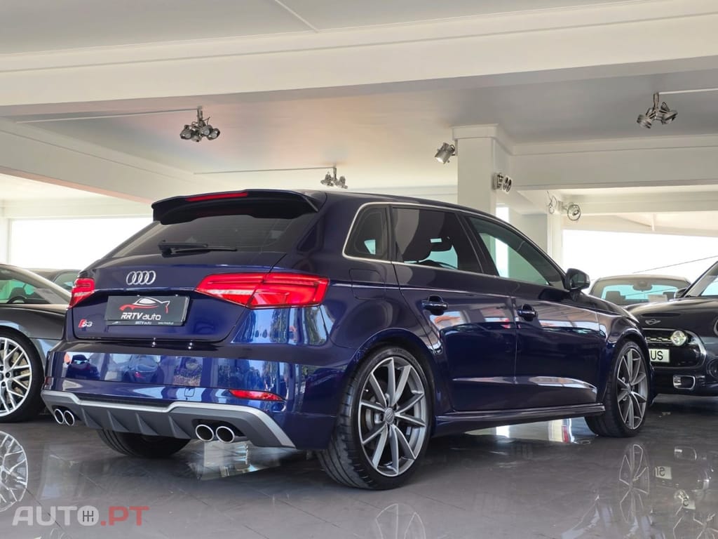 Audi S3 TFSI quattro S tronic