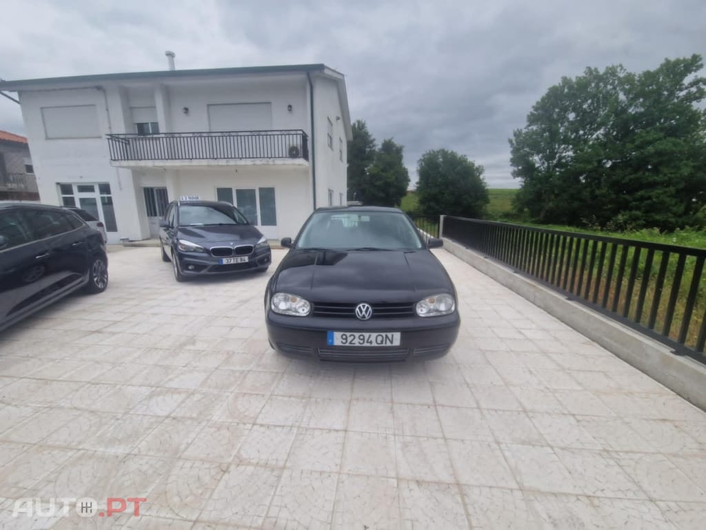 Volkswagen Golf 1.4i Confortline JE+AC