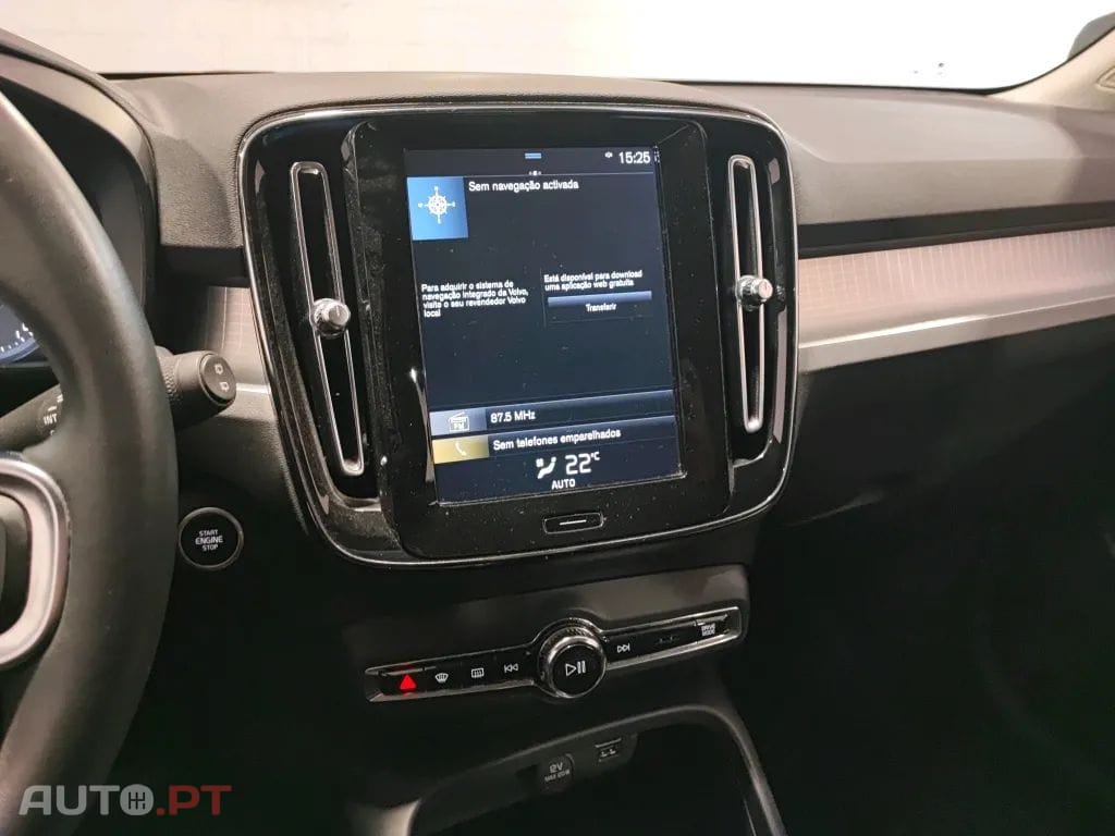Volvo XC40 1.5 T5 PHEV Momentum