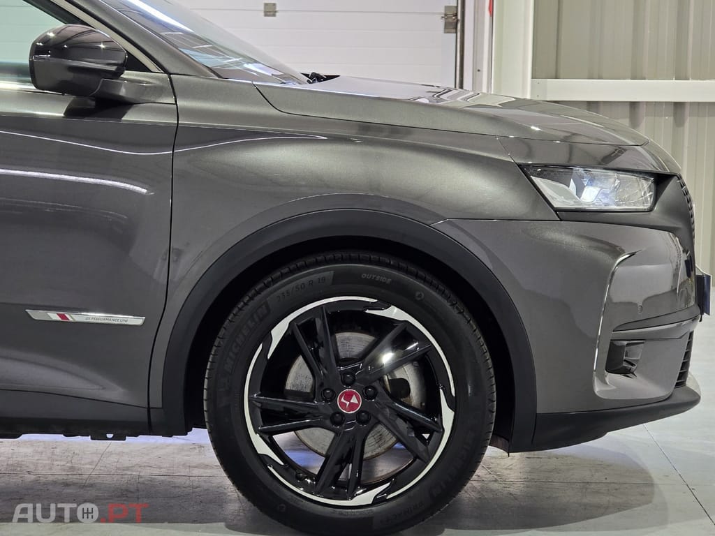 DS DS7 Crossback E-Tense Performance Line EAT8