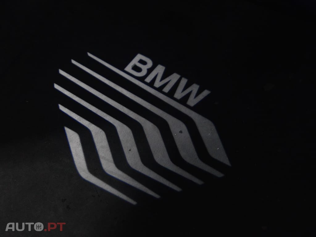 BMW X1 xDrive25e Pack Desportivo M