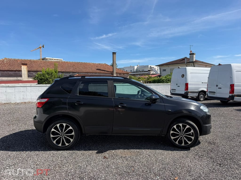 Nissan Qashqai 1.6 dCi Tekna Premium 18