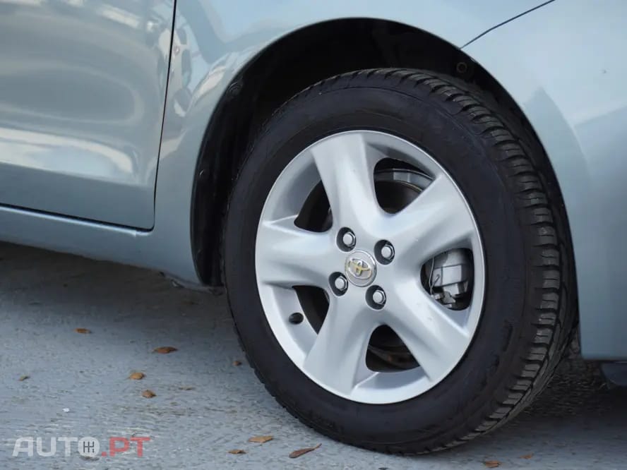 Toyota Yaris 1.0 VVT-i Sol High Pack MMT