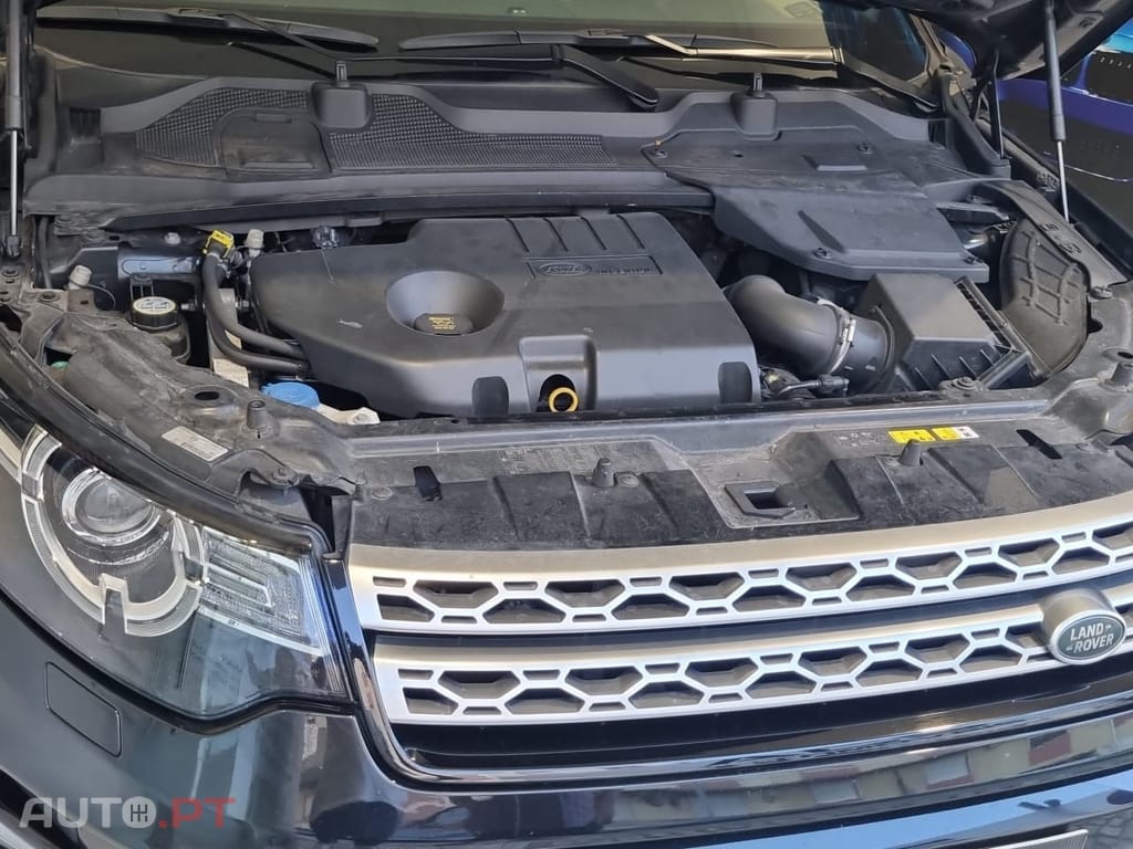 Land Rover Discovery Sport 2.0 eD4 SPORT HSE