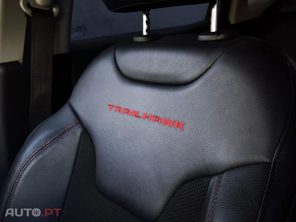 Jeep Compass 1.3 TG 4Xe Trailhawk