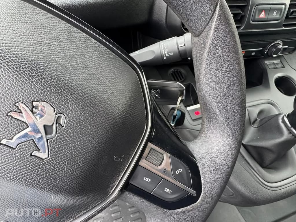 Peugeot Partner 1.5 BlueHDi Premium Standard