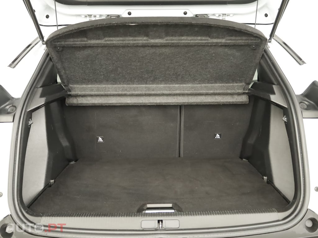 Peugeot 2008 2008 1.2 PureTech Allure EAT8