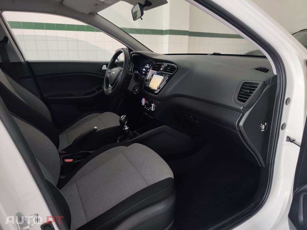 Hyundai i20 1.1 CRDi Blue Access+Bluetooth+Comandos no Volante