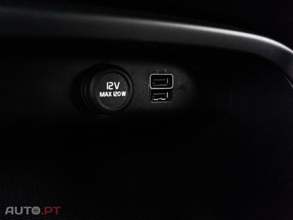 Volvo XC40 1.5 T2 Momentum