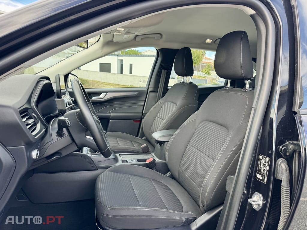 Ford Kuga 1.5 TDCi EcoBlue Titanium