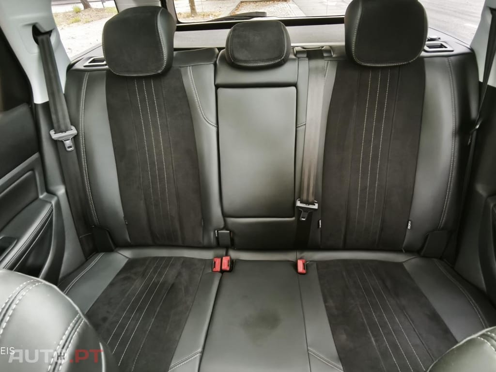 Peugeot 308 1.6 e-HDi Allure J17