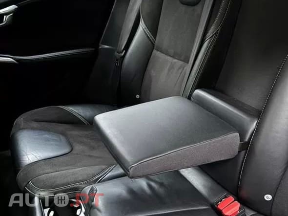 Volvo V40 1.6 D2 R-Design