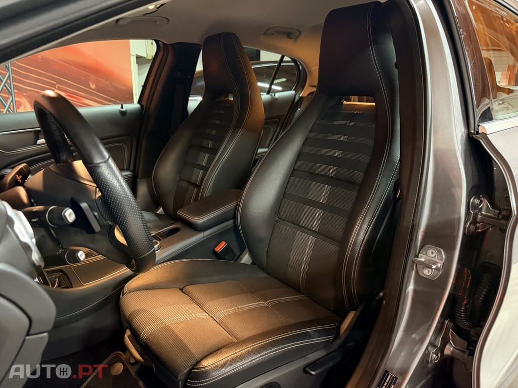 Mercedes-Benz GLA 180 Urban Aut.