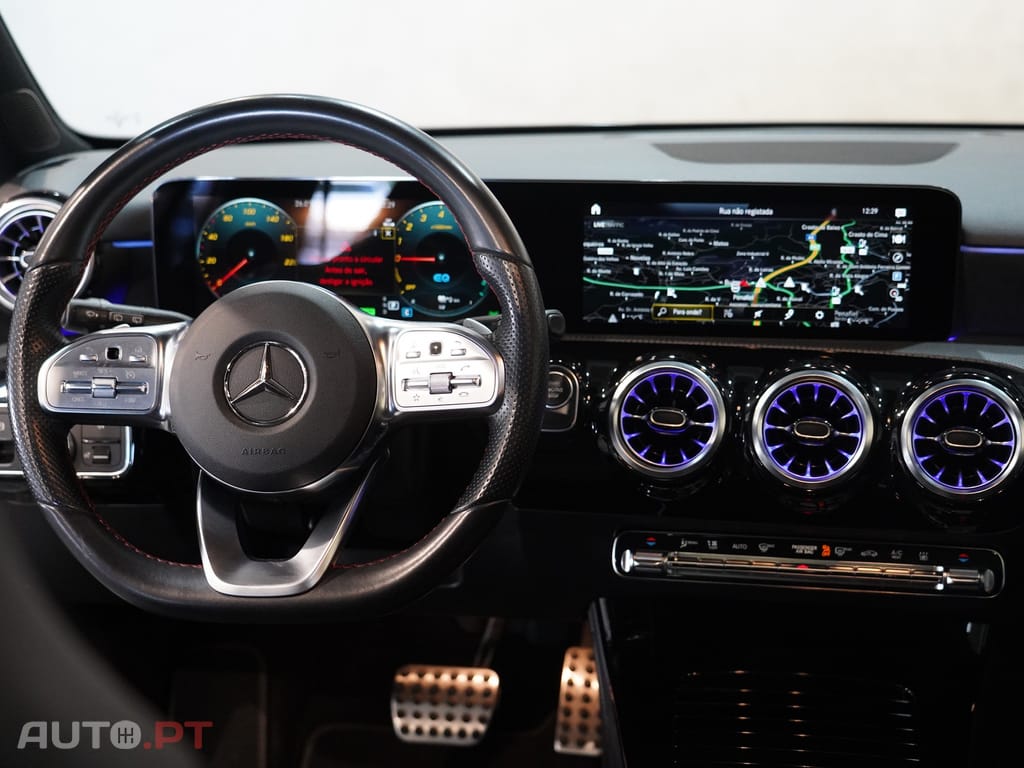Mercedes-Benz A 250 AMG Line